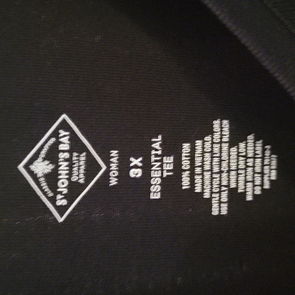 St John's Bay, Basic Black, round neck tshirt, NOT Faded,  3x - Picture 2 of 3